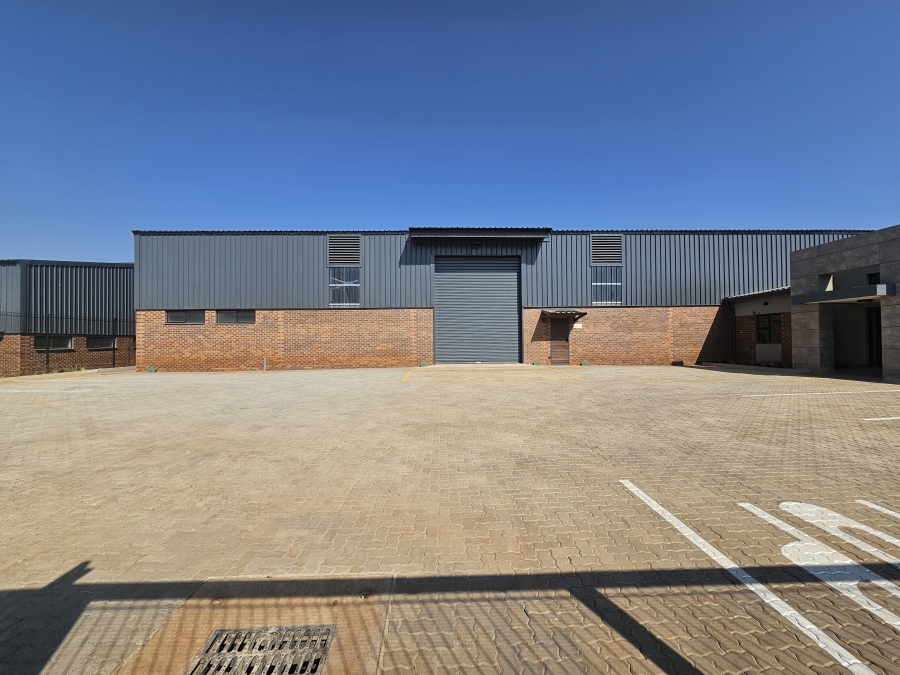 To Let Commercial Property for Rent in Sunderland Ridge Gauteng