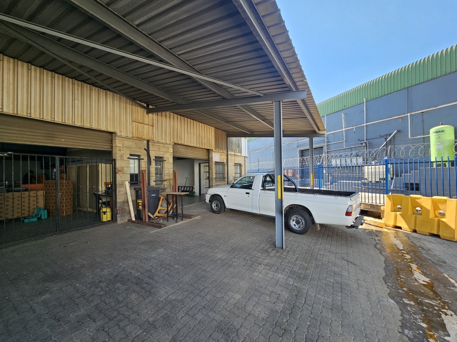 To Let Commercial Property for Rent in Hennops Park Industrial Gauteng