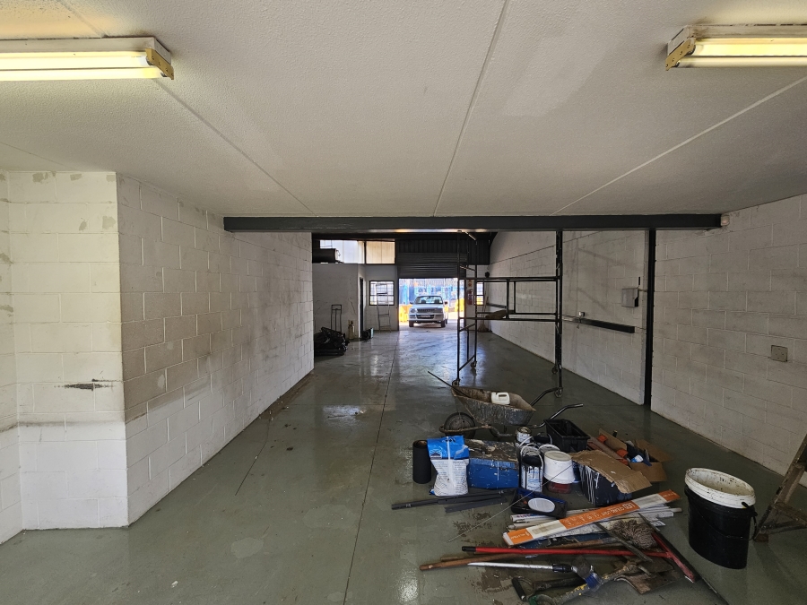 To Let Commercial Property for Rent in Hennops Park Industrial Gauteng