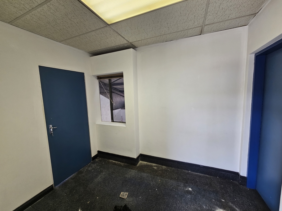 To Let Commercial Property for Rent in Hennops Park Industrial Gauteng