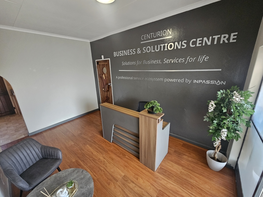 To Let Commercial Property for Rent in Wierda Park Gauteng
