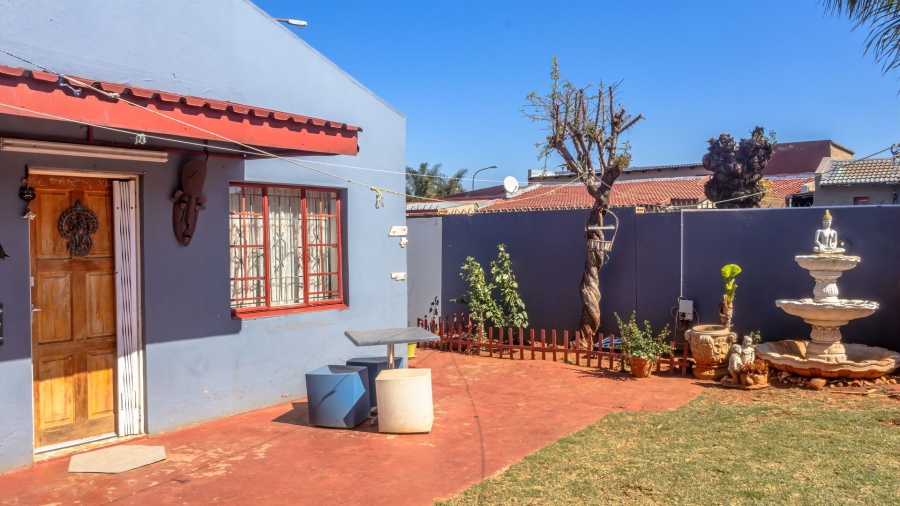 3 Bedroom Property for Sale in Lenasia Ext 1 Gauteng