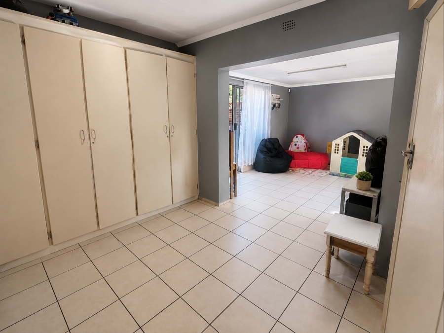 6 Bedroom Property for Sale in Capital Park Gauteng