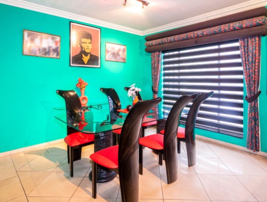 3 Bedroom Property for Sale in Fairland Gauteng