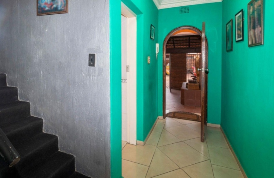 3 Bedroom Property for Sale in Fairland Gauteng