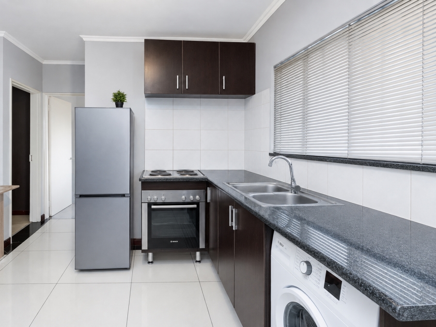1 Bedroom Property for Sale in Noordwyk Gauteng