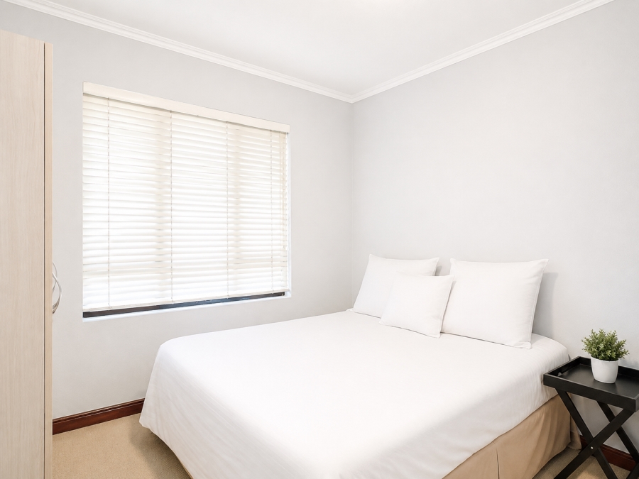 1 Bedroom Property for Sale in Noordwyk Gauteng