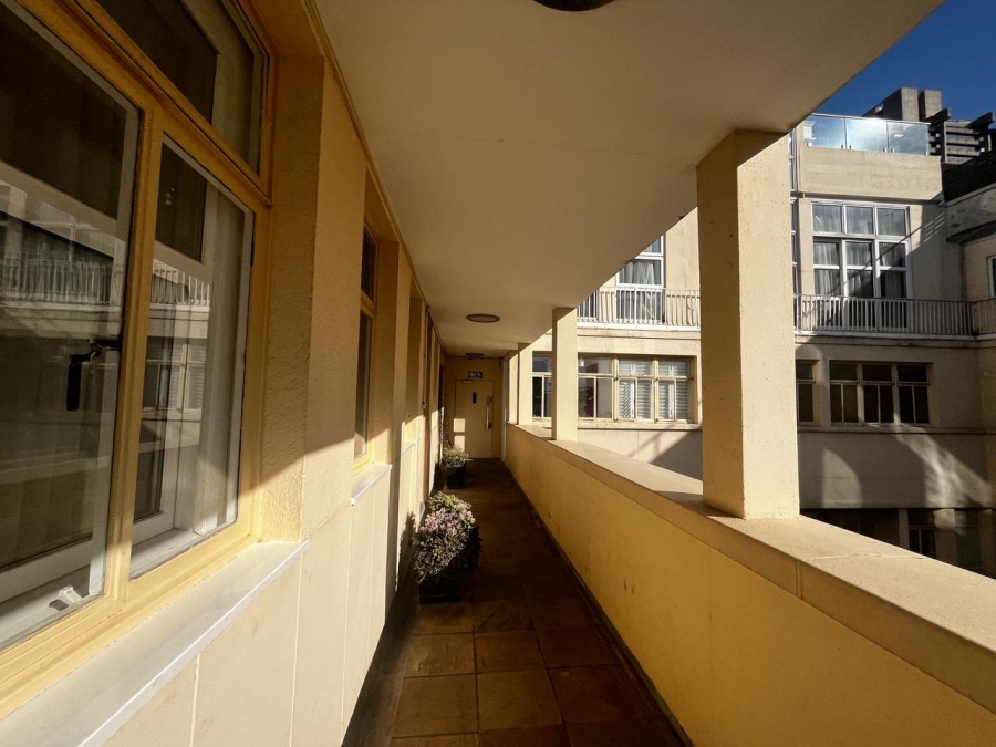 To Let 3 Bedroom Property for Rent in Marshalltown Gauteng