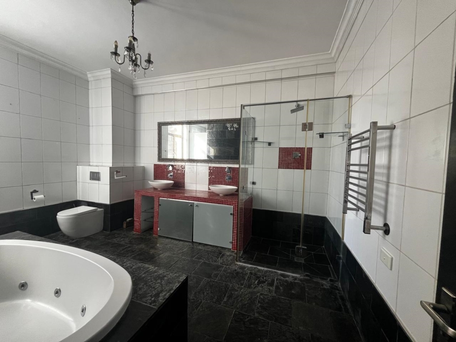 To Let 3 Bedroom Property for Rent in Marshalltown Gauteng