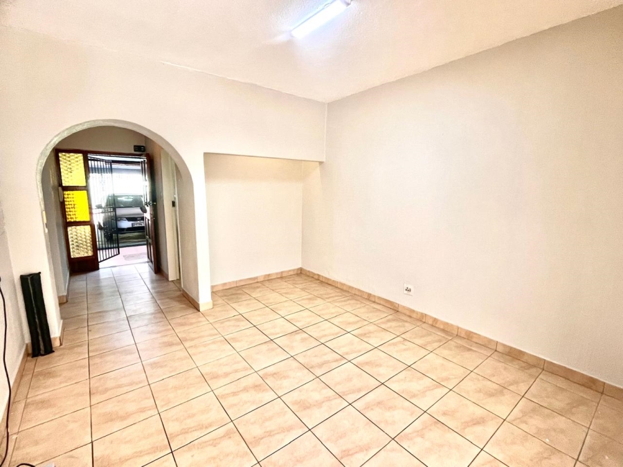 3 Bedroom Property for Sale in Fairland Gauteng