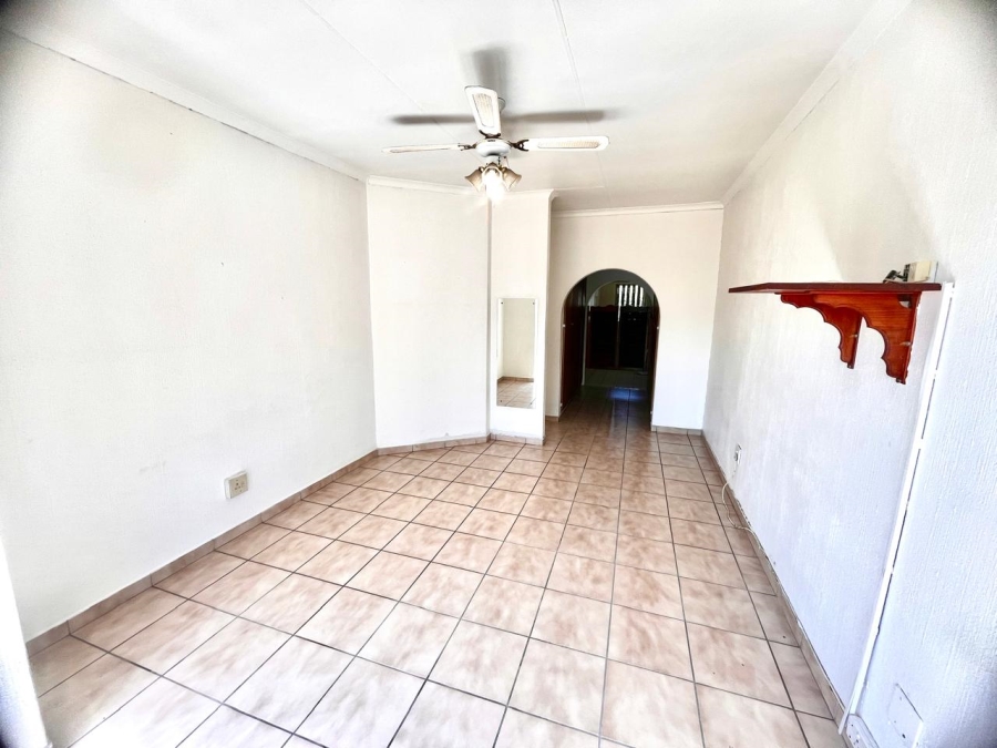 3 Bedroom Property for Sale in Fairland Gauteng