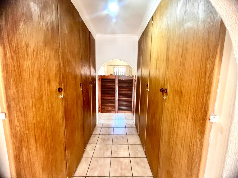 3 Bedroom Property for Sale in Fairland Gauteng