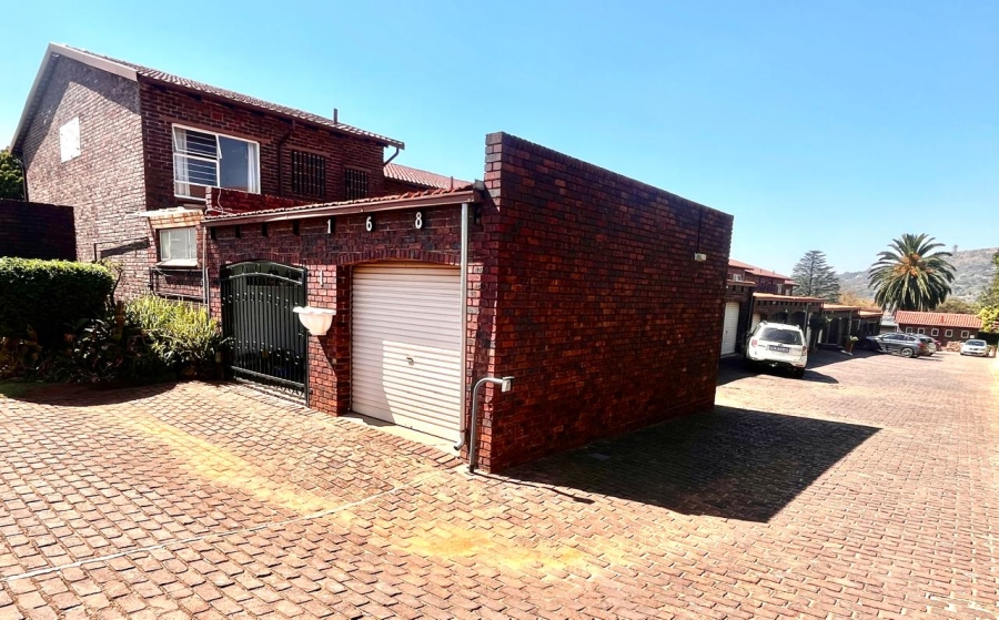 3 Bedroom Property for Sale in Fairland Gauteng
