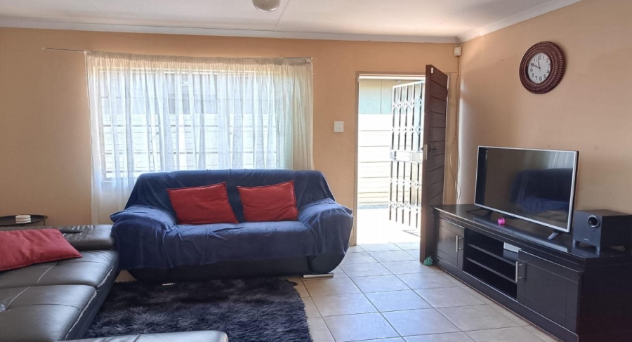 3 Bedroom Property for Sale in Sky City Gauteng