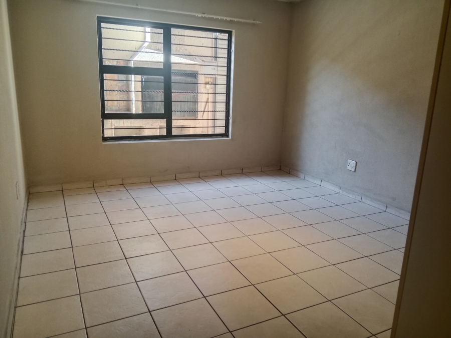 2 Bedroom Property for Sale in Alberton North Gauteng