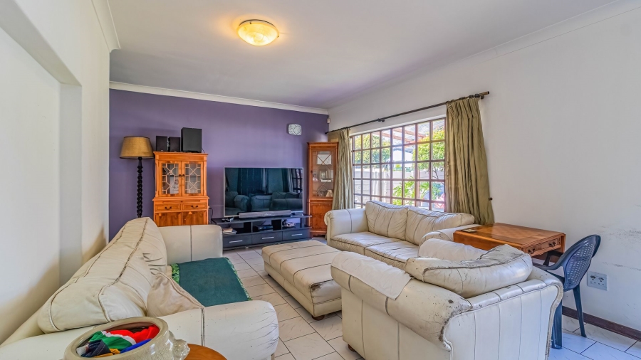 4 Bedroom Property for Sale in Hurlyvale Gauteng