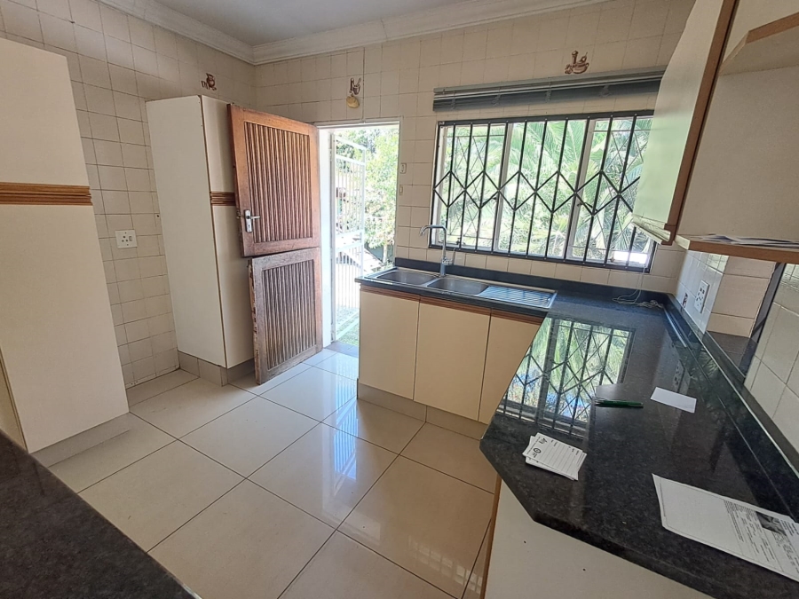 3 Bedroom Property for Sale in Brackendowns Gauteng
