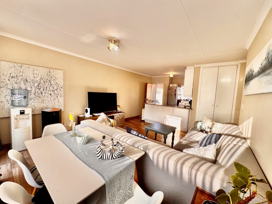 2 Bedroom Property for Sale in Meyersdal Gauteng