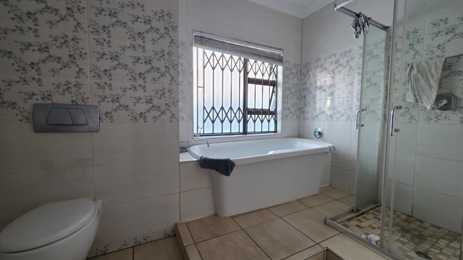 3 Bedroom Property for Sale in Clarina Gauteng