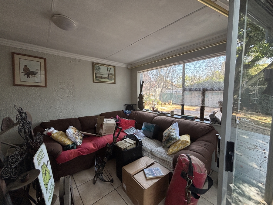 3 Bedroom Property for Sale in Farrarmere Gauteng