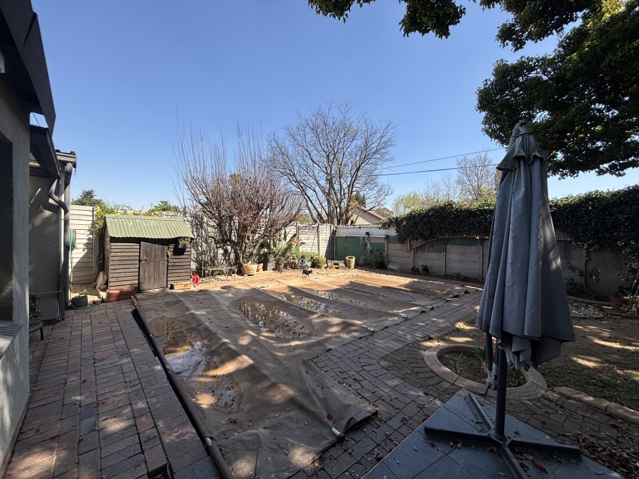 3 Bedroom Property for Sale in Farrarmere Gauteng