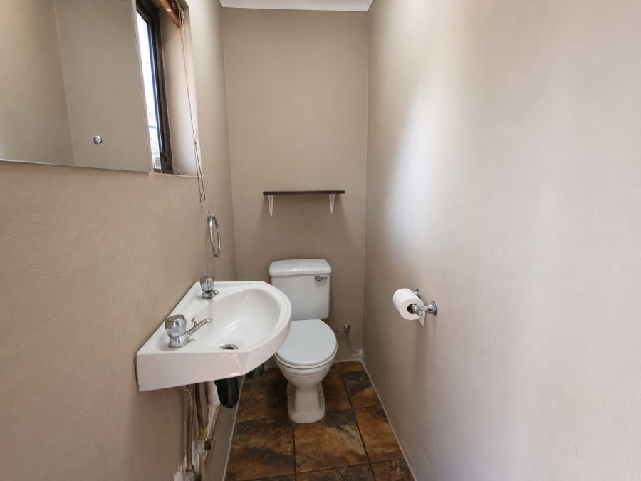 Commercial Property for Sale in Rothdene Gauteng