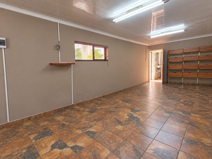 Commercial Property for Sale in Rothdene Gauteng