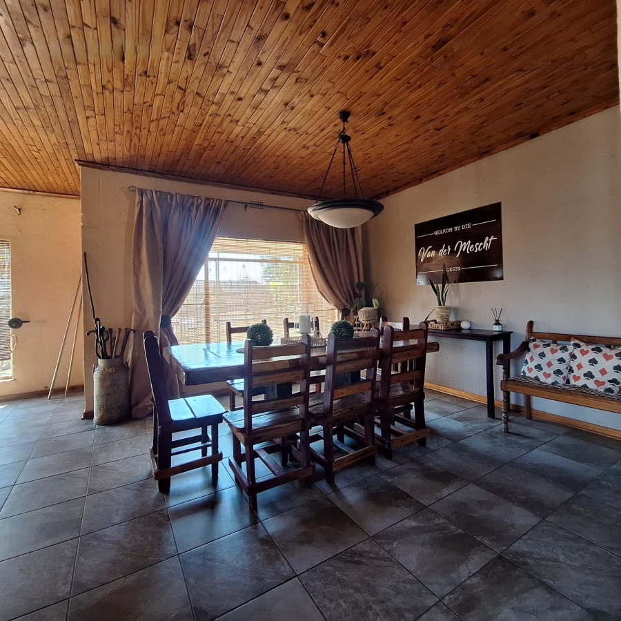 3 Bedroom Property for Sale in Rensburg Gauteng
