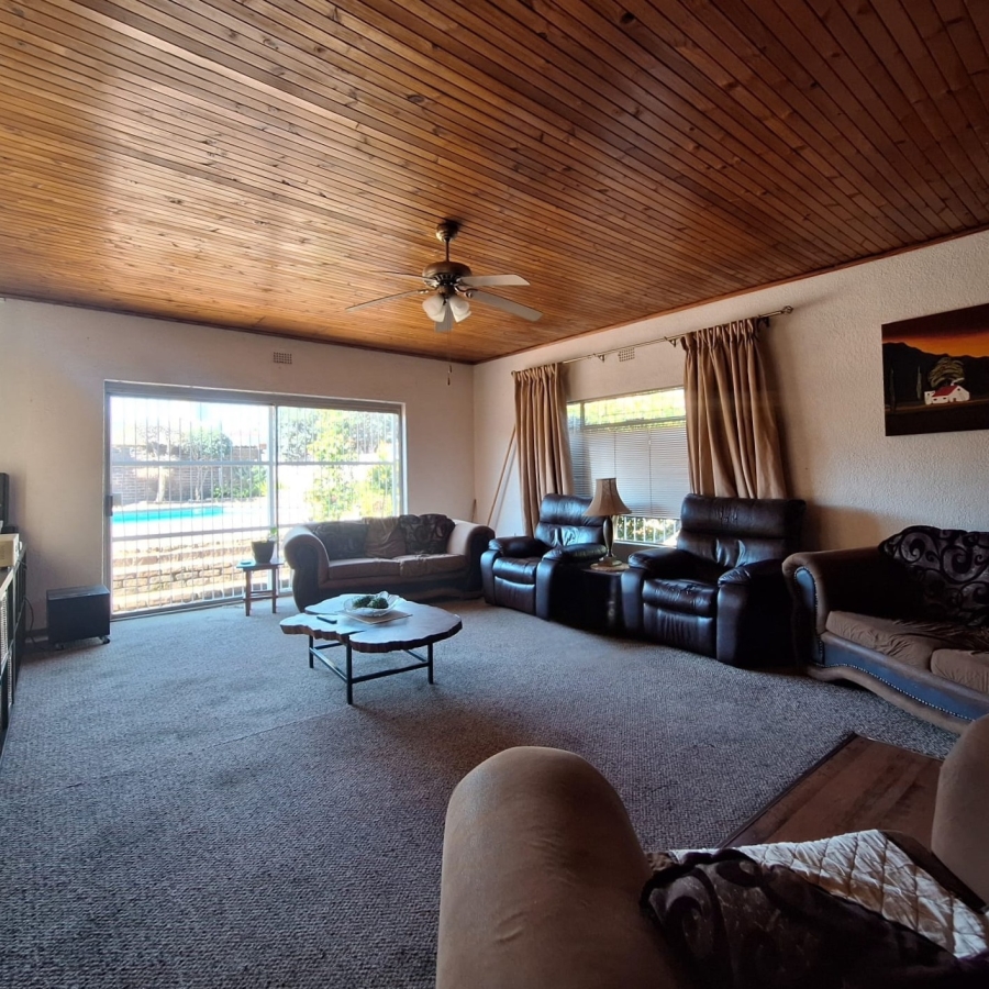 3 Bedroom Property for Sale in Rensburg Gauteng