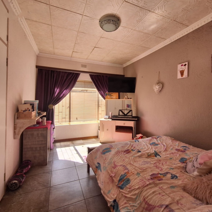3 Bedroom Property for Sale in Rensburg Gauteng