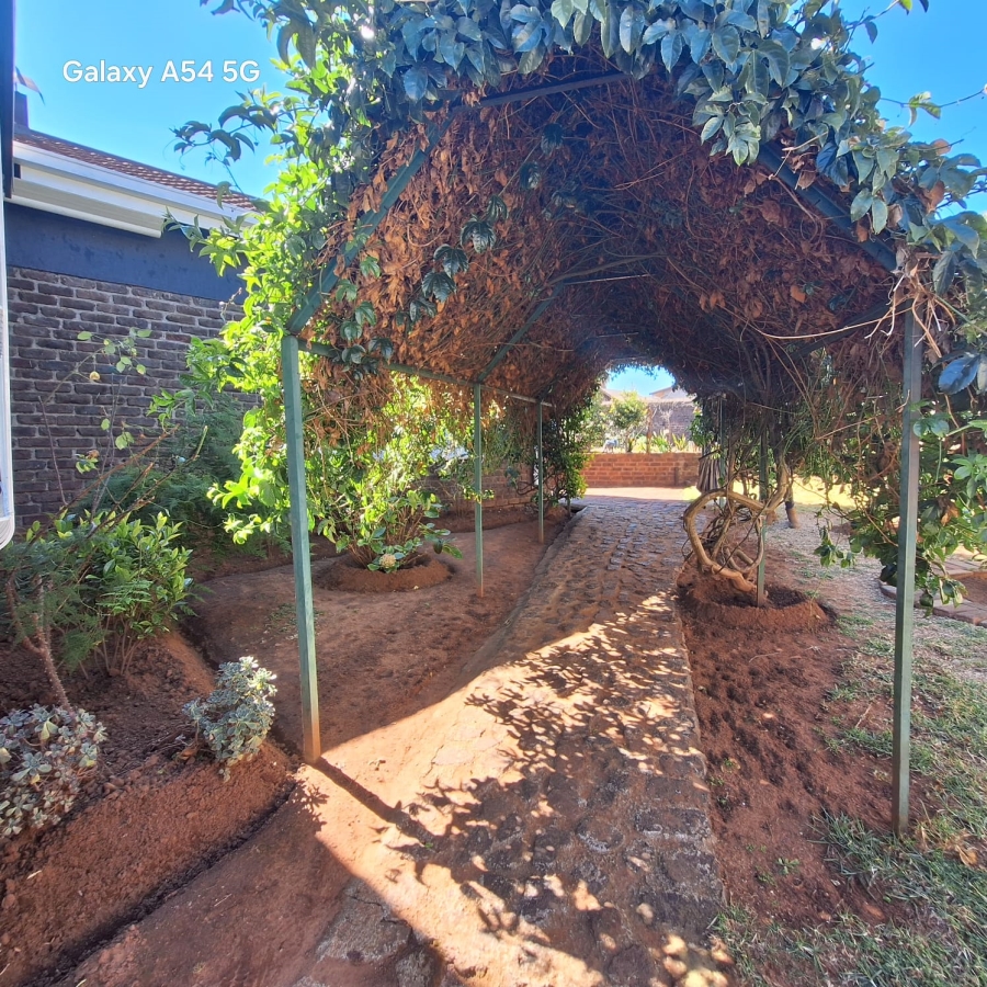 3 Bedroom Property for Sale in Rensburg Gauteng