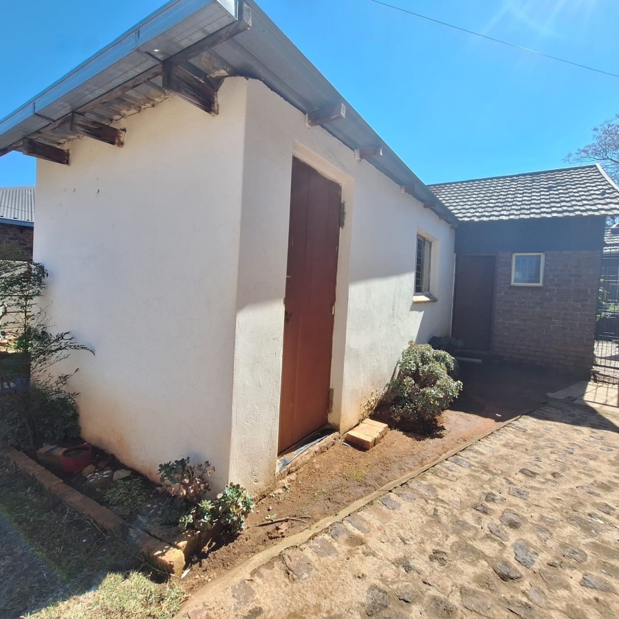 3 Bedroom Property for Sale in Rensburg Gauteng
