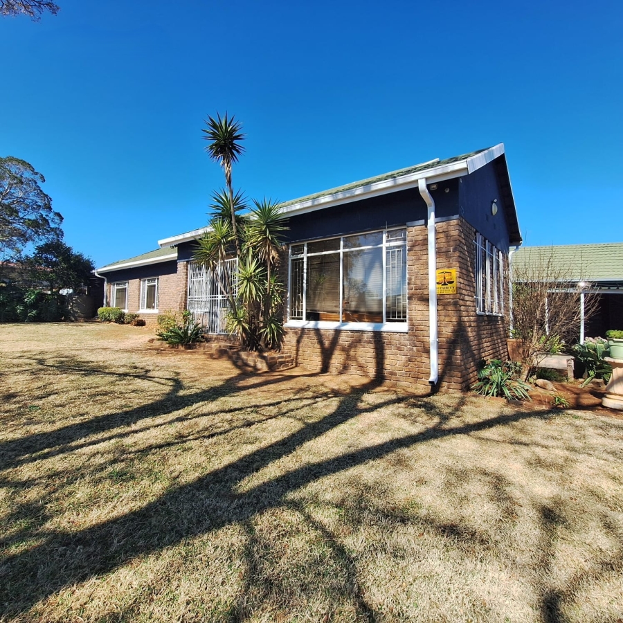 3 Bedroom Property for Sale in Rensburg Gauteng