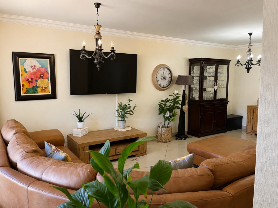 3 Bedroom Property for Sale in Three Rivers Gauteng