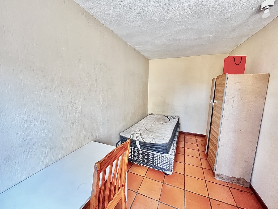 To Let 1 Bedroom Property for Rent in Westdene Gauteng
