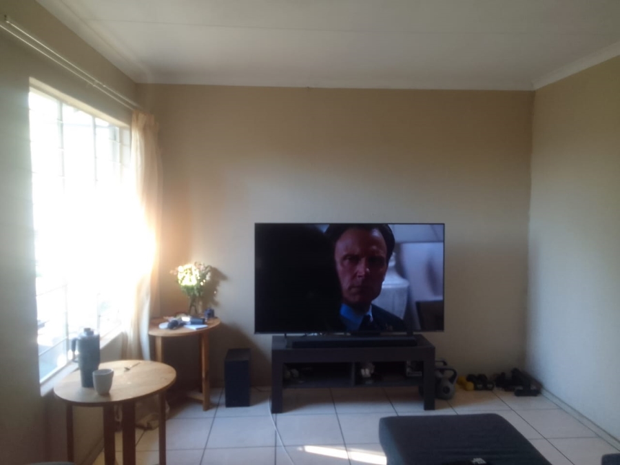 2 Bedroom Property for Sale in Roodepoort Gauteng