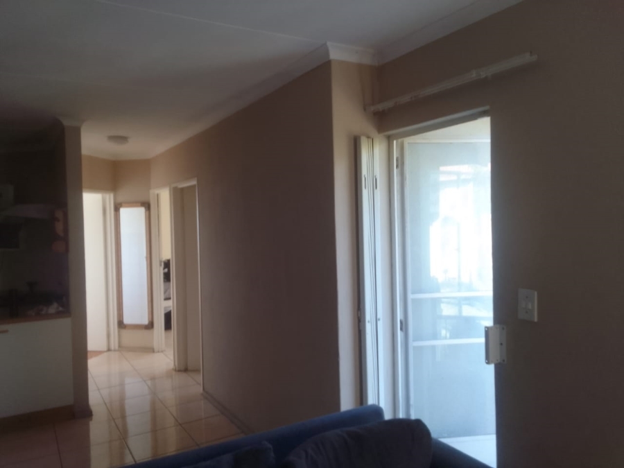 2 Bedroom Property for Sale in Roodepoort Gauteng