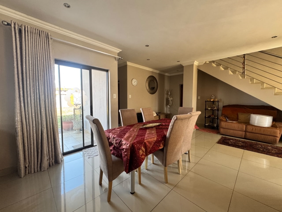To Let 3 Bedroom Property for Rent in Silver Stone Country Estate Gauteng
