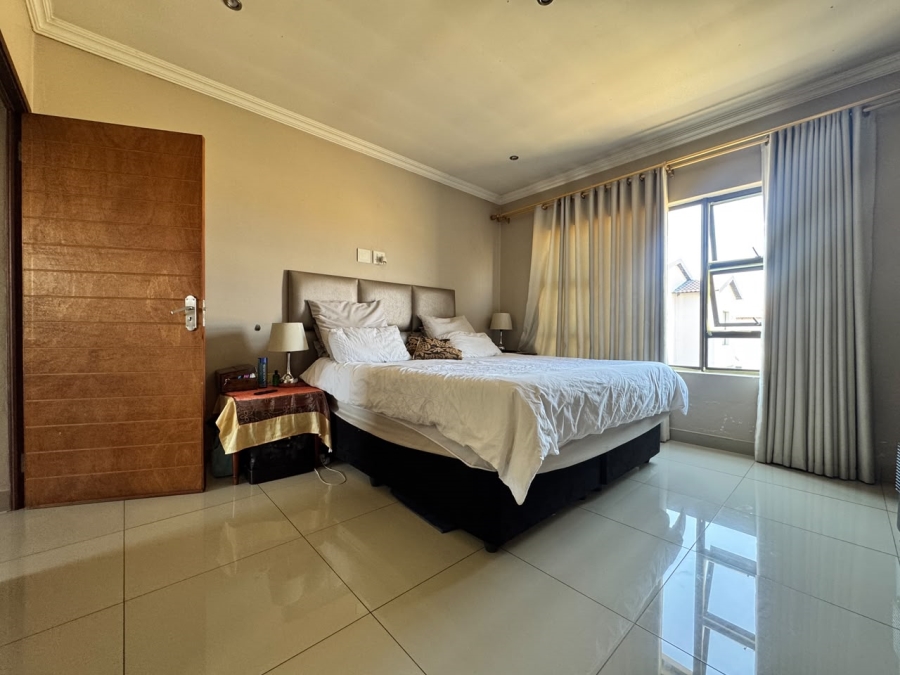 To Let 3 Bedroom Property for Rent in Silver Stone Country Estate Gauteng