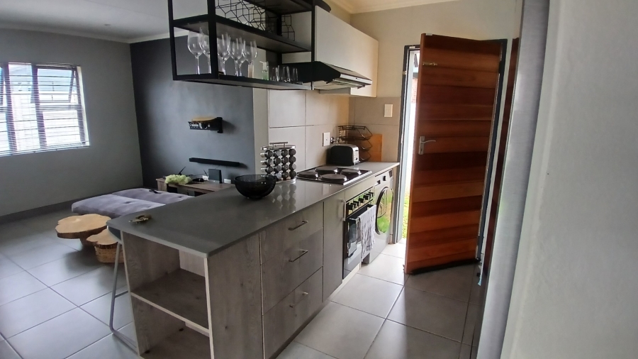 To Let 3 Bedroom Property for Rent in Mindalore Gauteng