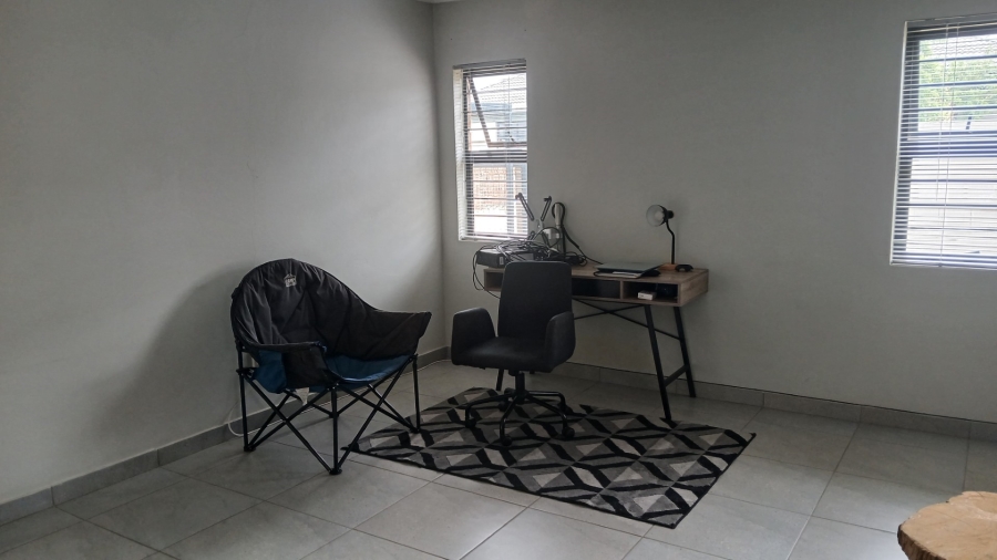 To Let 3 Bedroom Property for Rent in Mindalore Gauteng