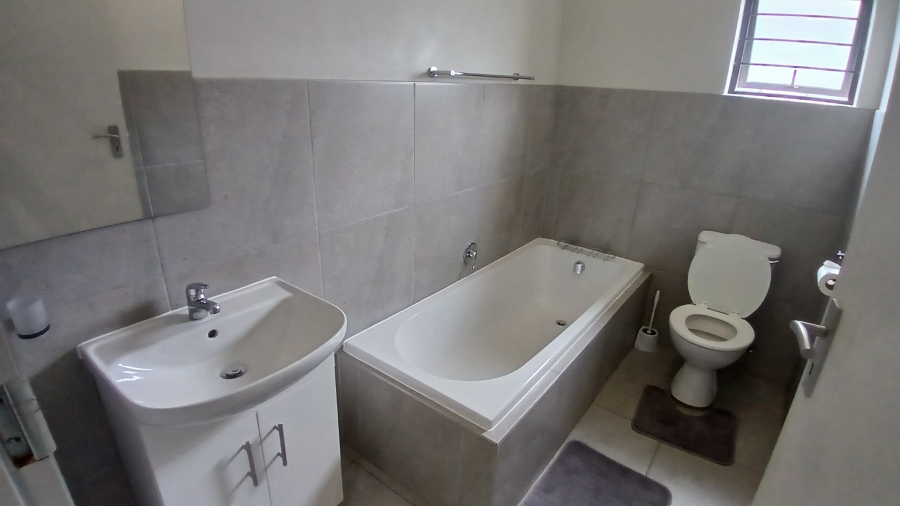 To Let 3 Bedroom Property for Rent in Mindalore Gauteng