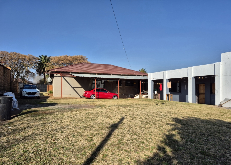 3 Bedroom Property for Sale in Selection Park Gauteng