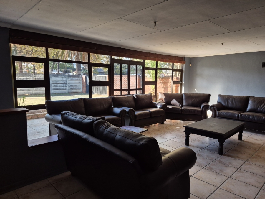 3 Bedroom Property for Sale in Selection Park Gauteng