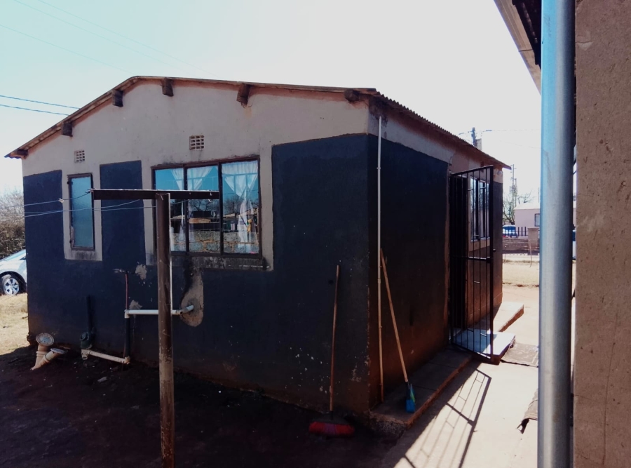 1 Bedroom Property for Sale in Slovo Park Gauteng