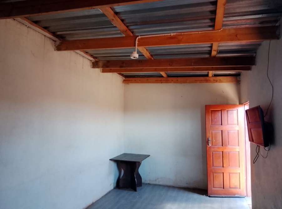 1 Bedroom Property for Sale in Slovo Park Gauteng