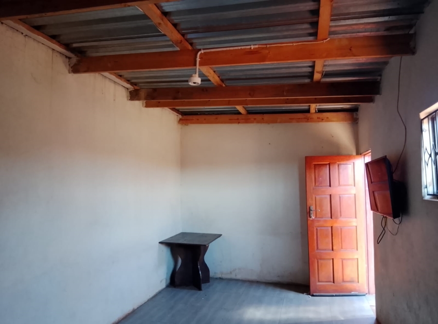 1 Bedroom Property for Sale in Slovo Park Gauteng