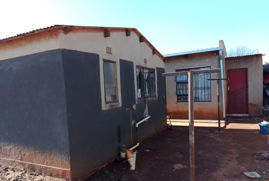 1 Bedroom Property for Sale in Slovo Park Gauteng