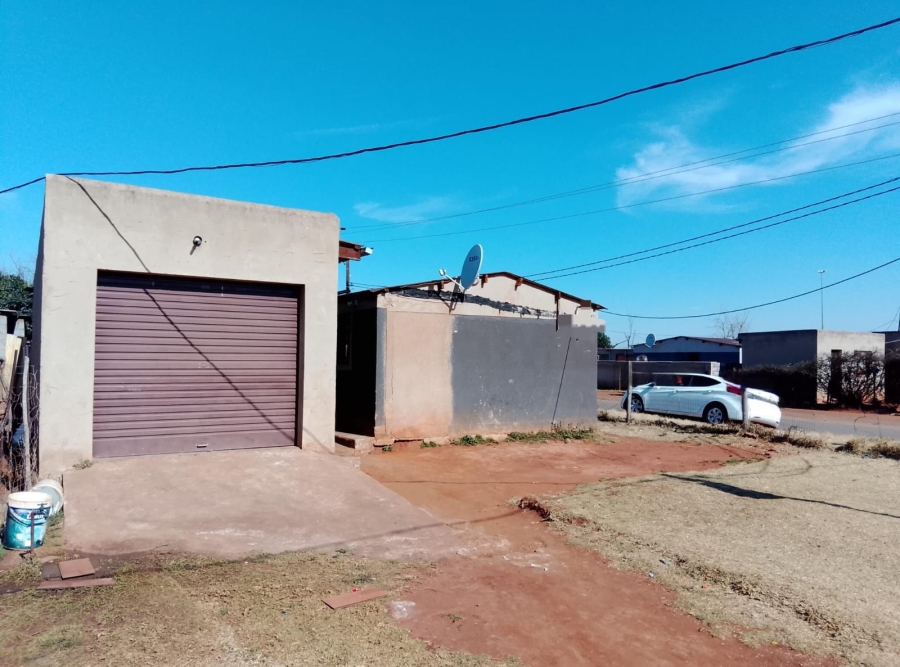 1 Bedroom Property for Sale in Slovo Park Gauteng