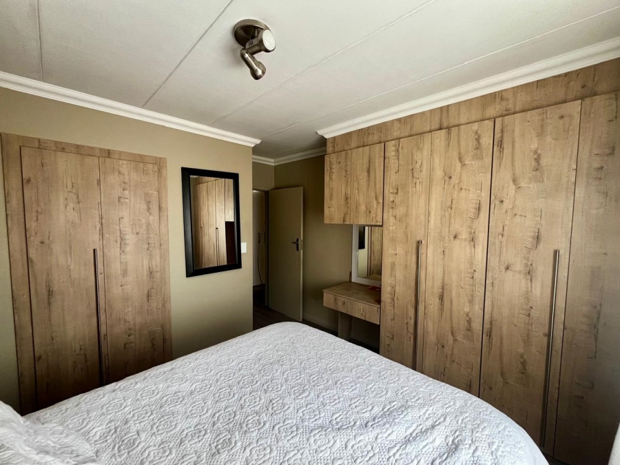 3 Bedroom Property for Sale in Roodepark Eco Estate Gauteng